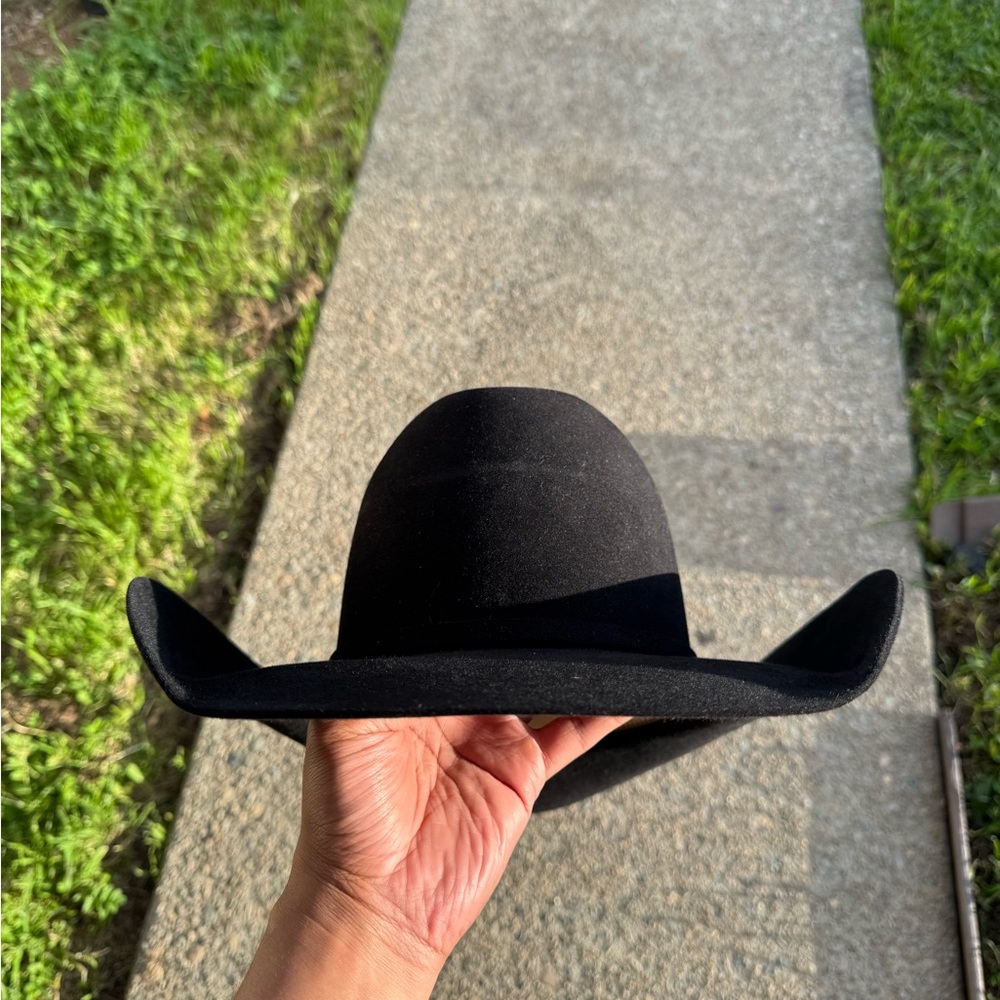 40x Black American hat co.